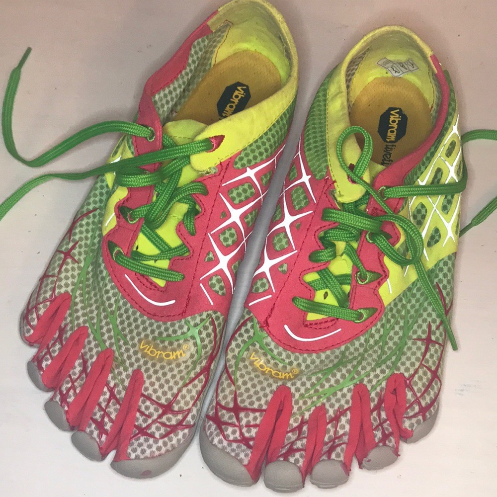 5 finger vibrams sz 9/40